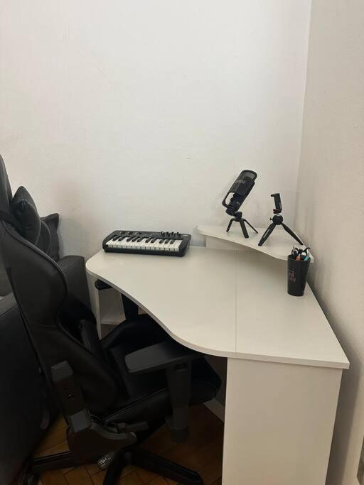 Grosses Apartment Am Kudamm 柏林 外观 照片
